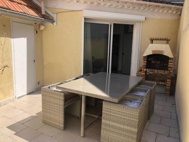 Maison De Vacances A Marseillan Au Coeur Du Village, A Quelques Pas Du Port. Εξωτερικό φωτογραφία